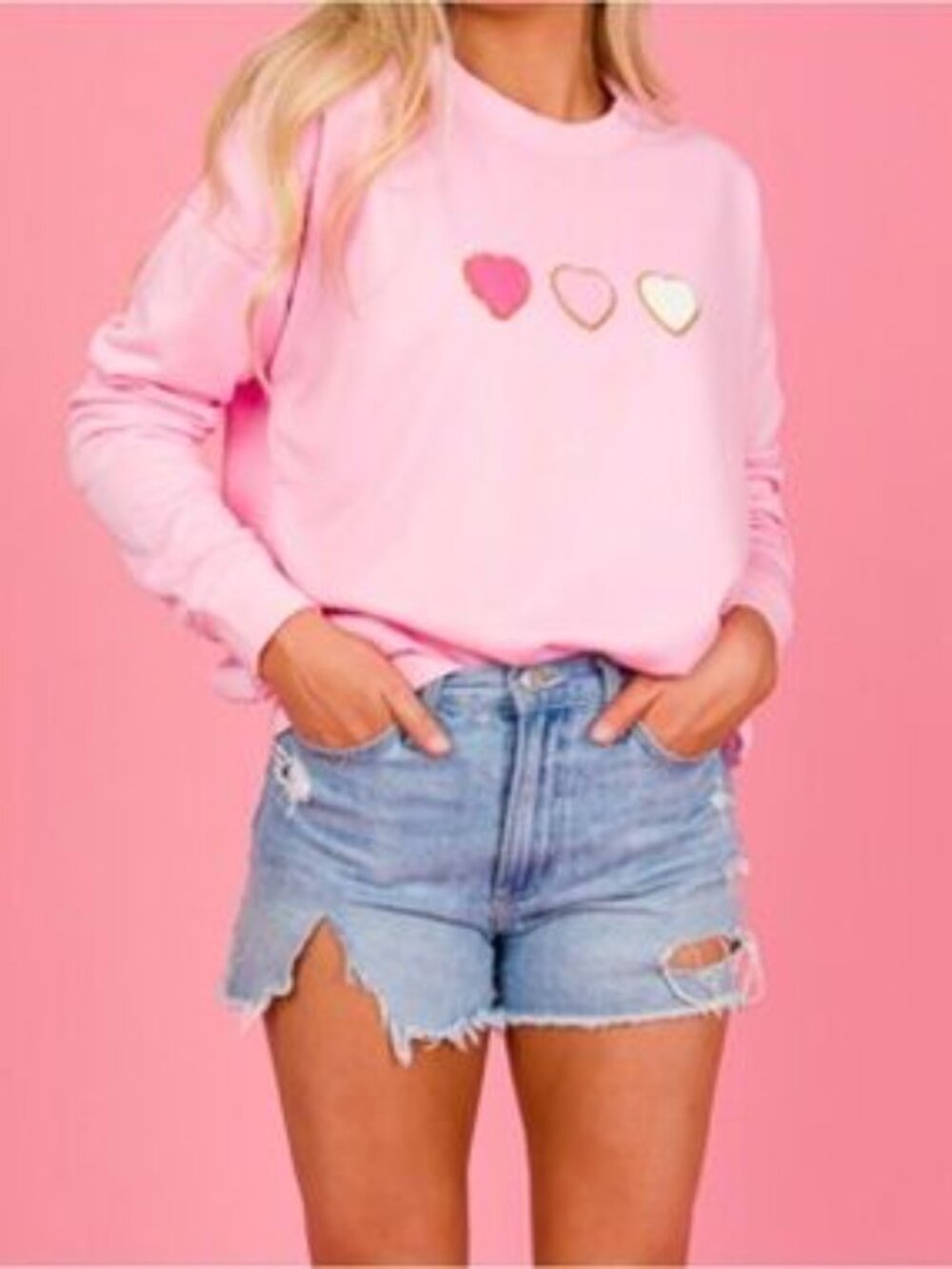 NWOT Doe & Rae Pink Sweatshirt Hearts Size M